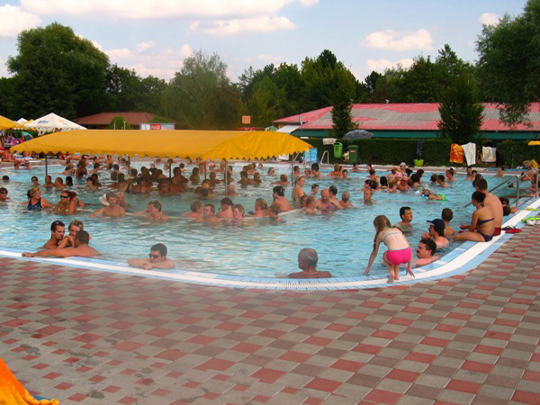 Masážní bazén, foto: Vadas.sk